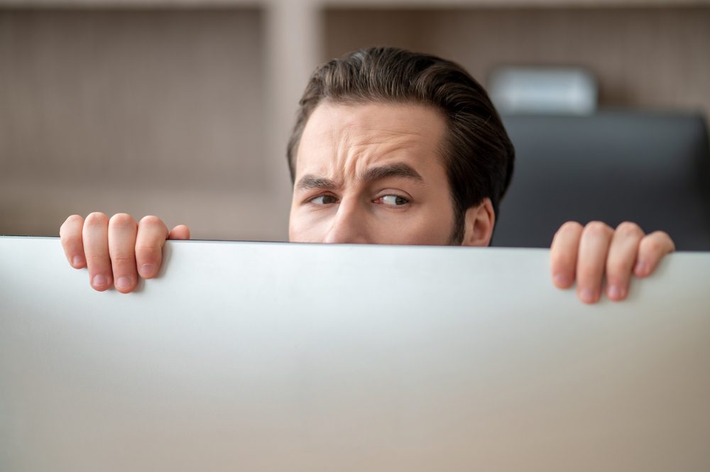 Is Chapter 11 Bankruptcy Your Best Option? Weighing the Pros and Cons 2 bank 1